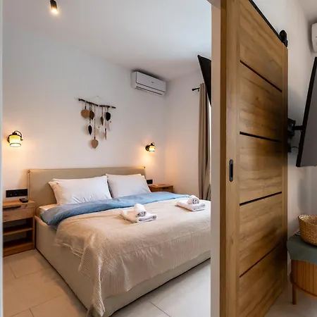 Apartment Deluxe 6, With Rooftop Terrace And Breathtaking Views Asini (Argolis)